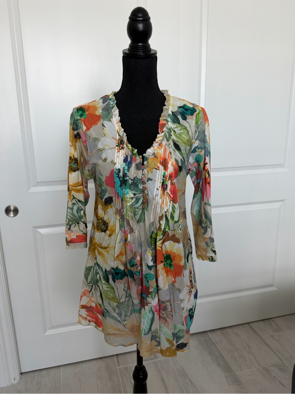 Australian One Season Floral V-Neck Tunic Top